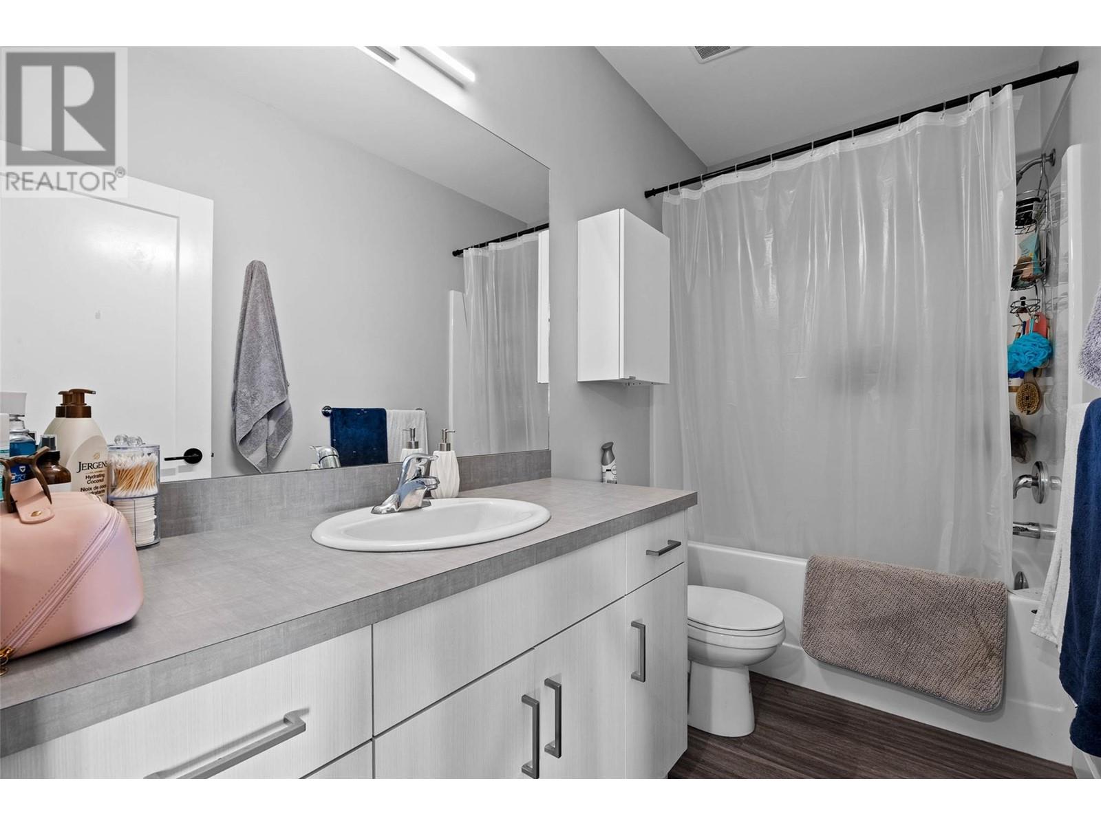 2281 SADDLEBACK Drive, Kamloops, BC V2B0G7