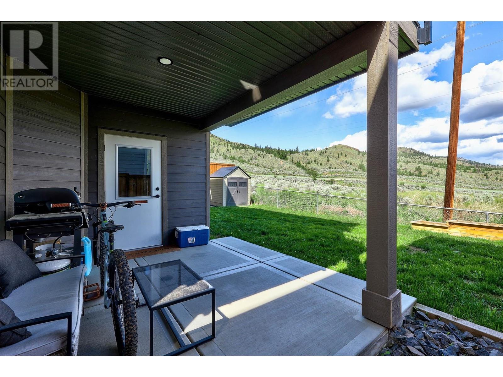 2281 SADDLEBACK Drive, Kamloops, BC V2B0G7