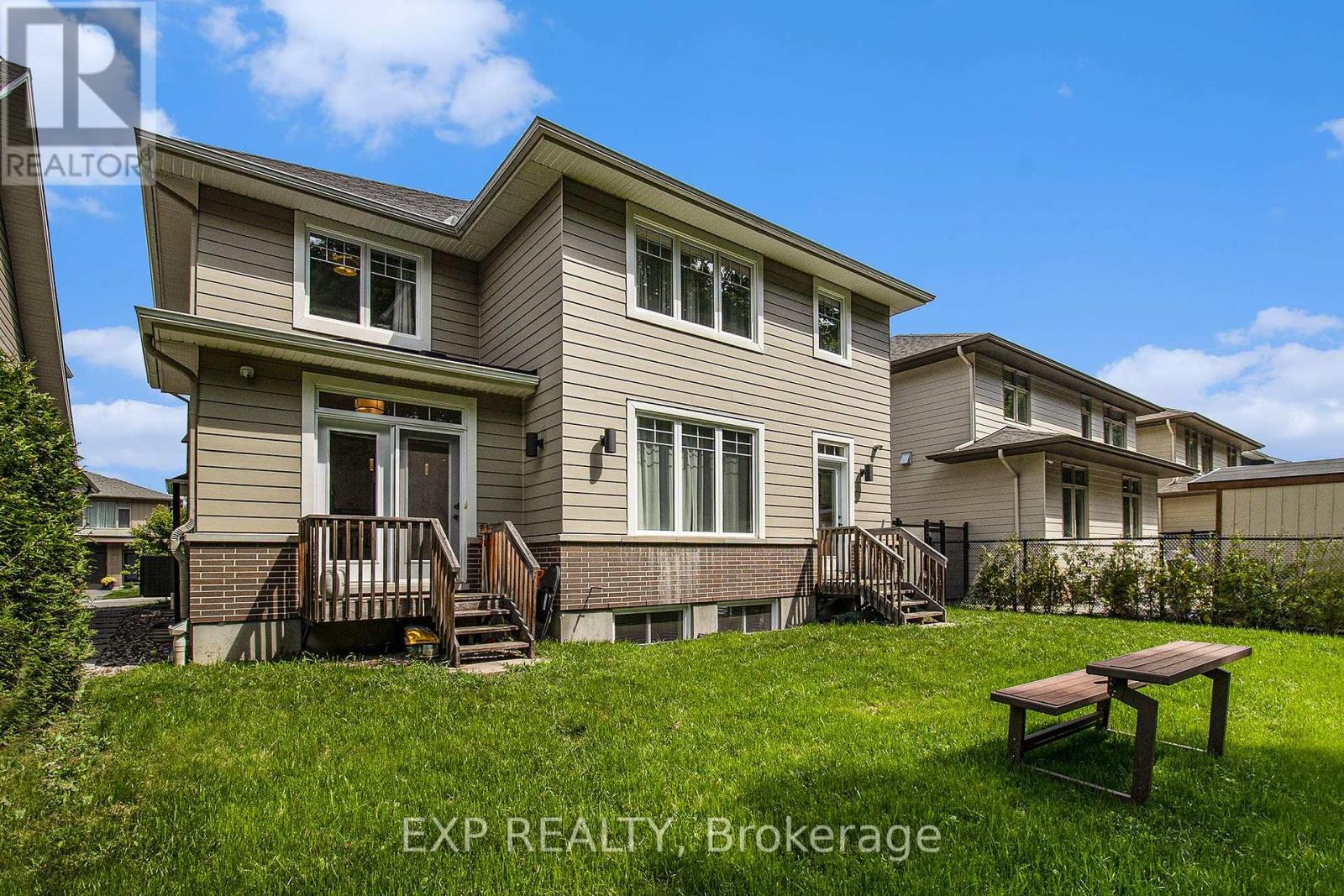 179 Avro Circle, Ottawa, Ontario  K1K 4Y9 - Photo 33 - X12029611