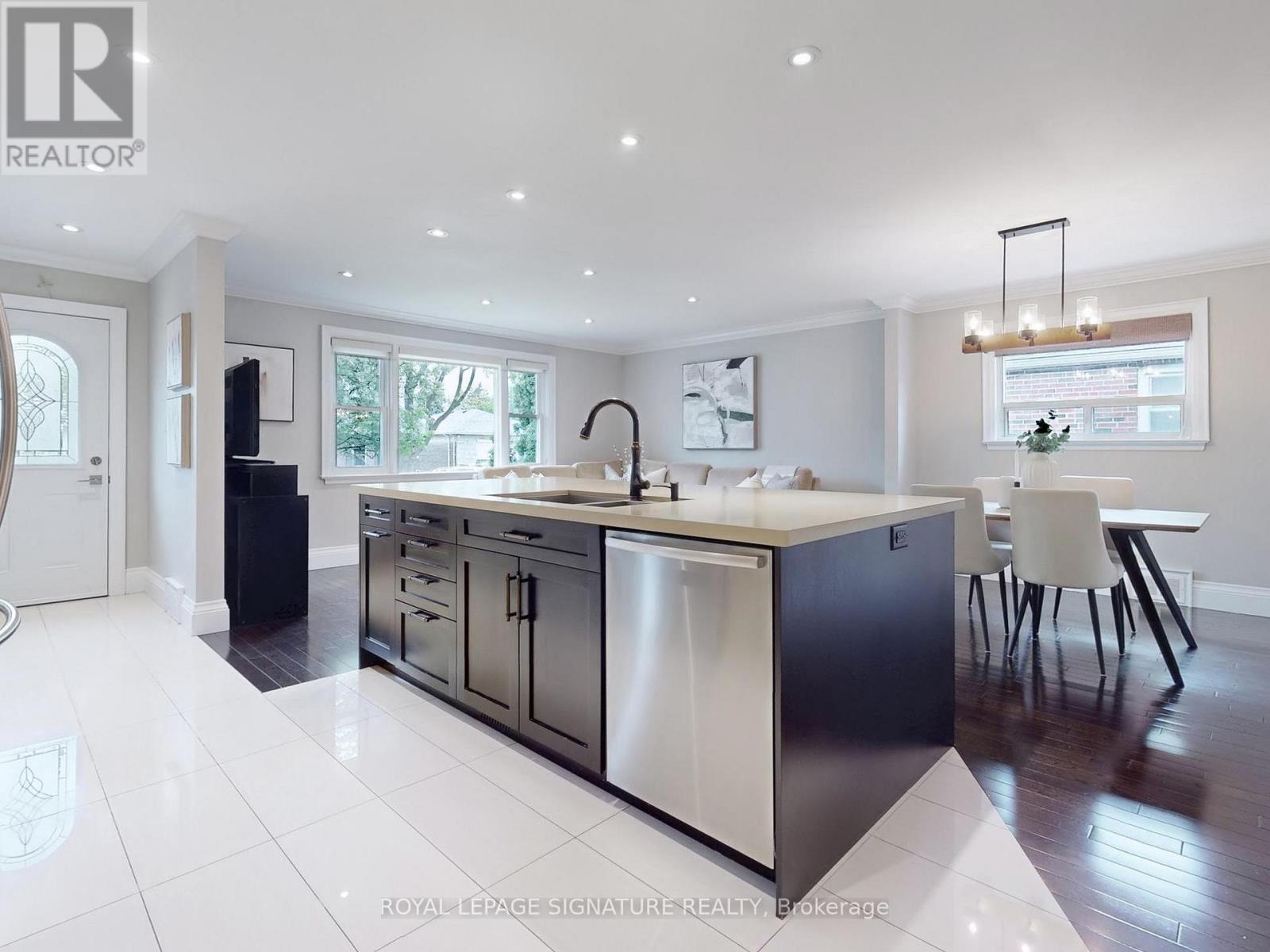 16 Bardwell Crescent, Toronto, Ontario  M1R 1C9 - Photo 12 - E12166098