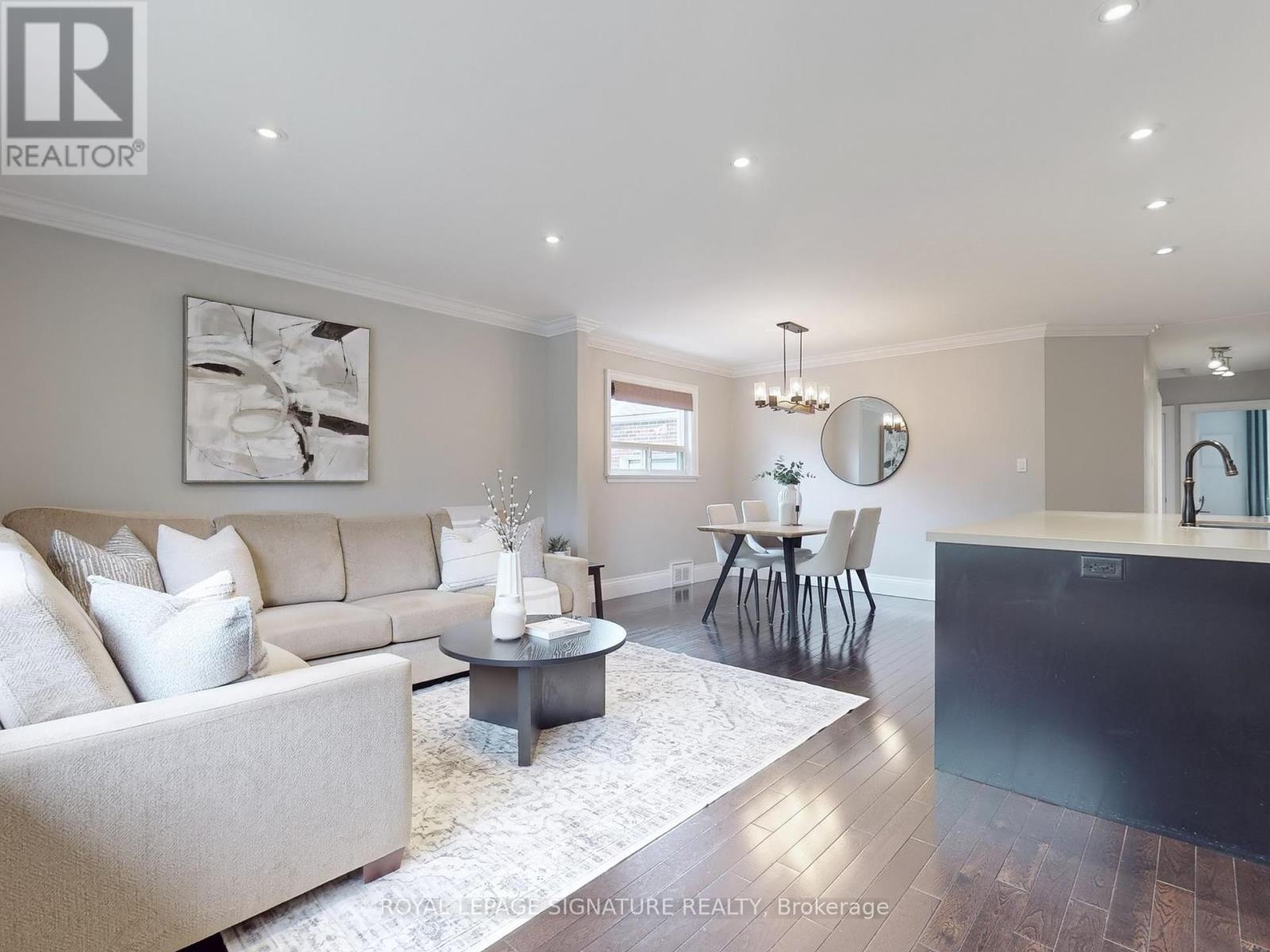 16 Bardwell Crescent, Toronto, Ontario  M1R 1C9 - Photo 7 - E12166098