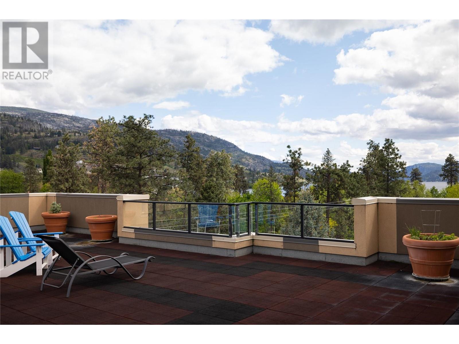 3589 Skaha Lake Road Unit# 205, Penticton, BC V2A7K2
