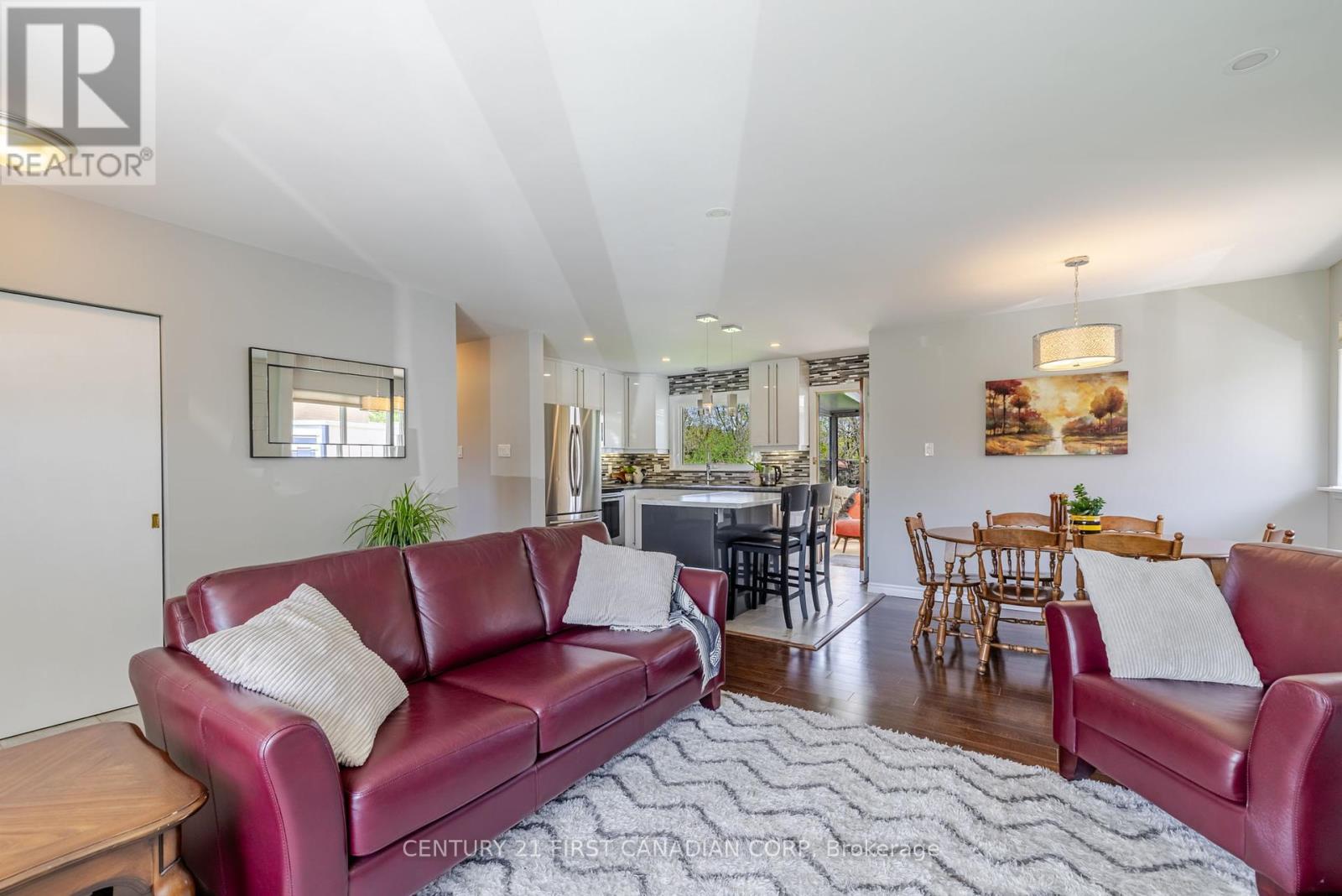 Photo 12 of 50 for 460 Beachwood Avenue