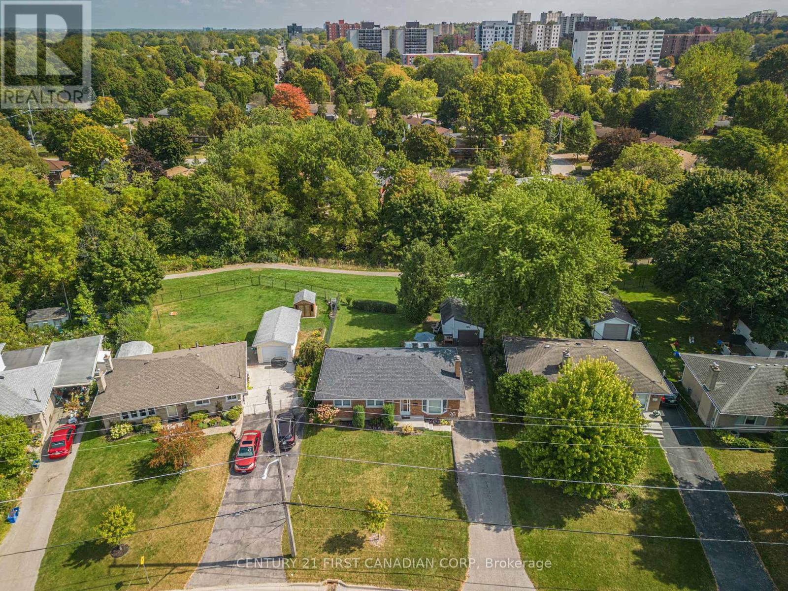 Photo 32 of 50 for 460 Beachwood Avenue