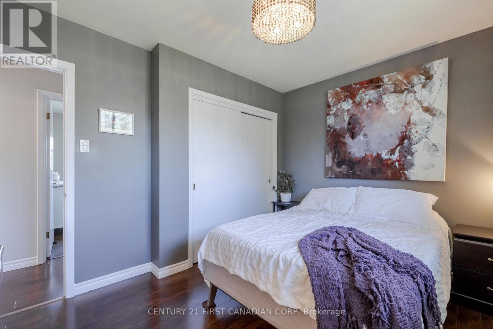 Photo 34 of 50 for 460 Beachwood Avenue