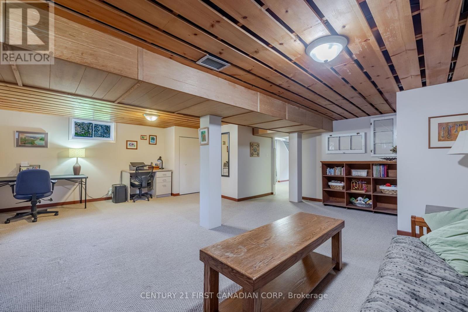 Photo 41 of 50 for 460 Beachwood Avenue