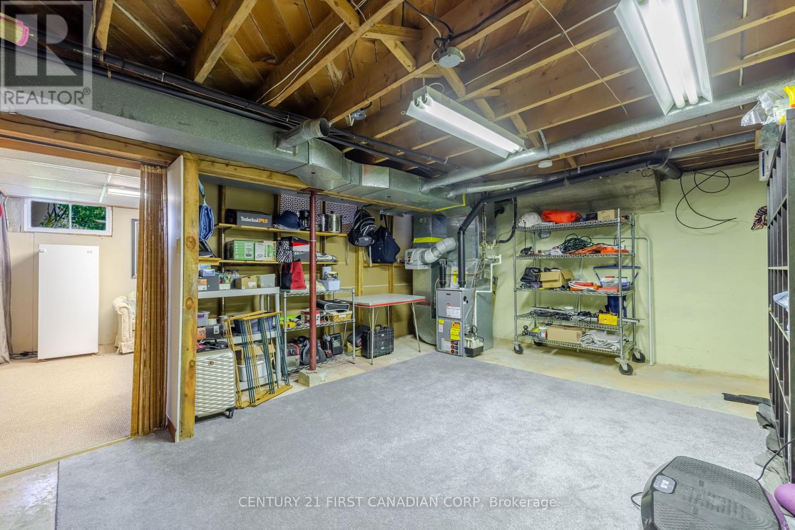 Photo 44 of 50 for 460 Beachwood Avenue