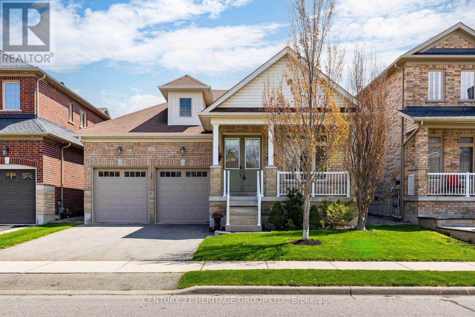 Property at 402 KWAPIS BOULEVARD image 1