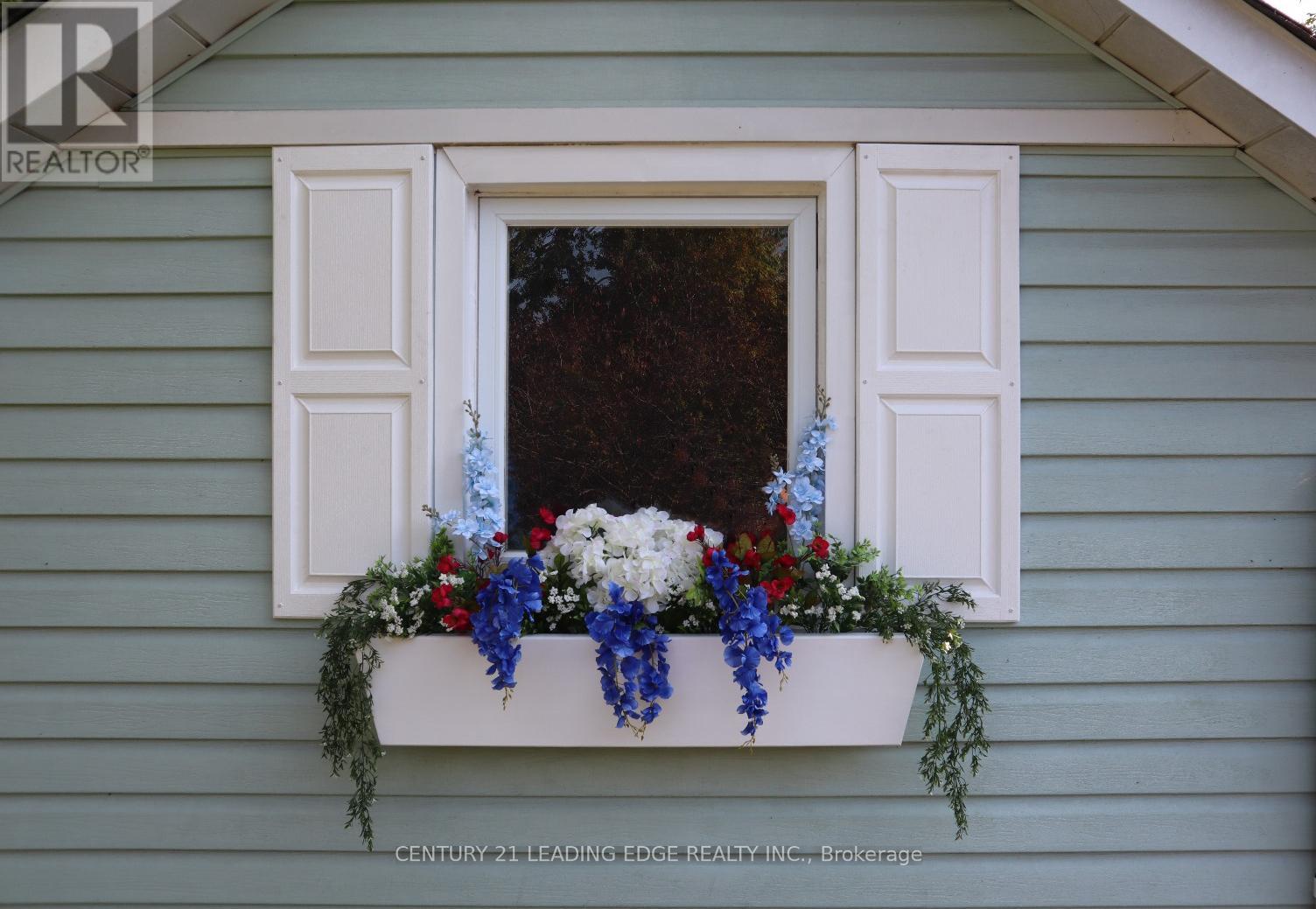 Property at 1169 KILLARNEY BEACH ROAD image 4