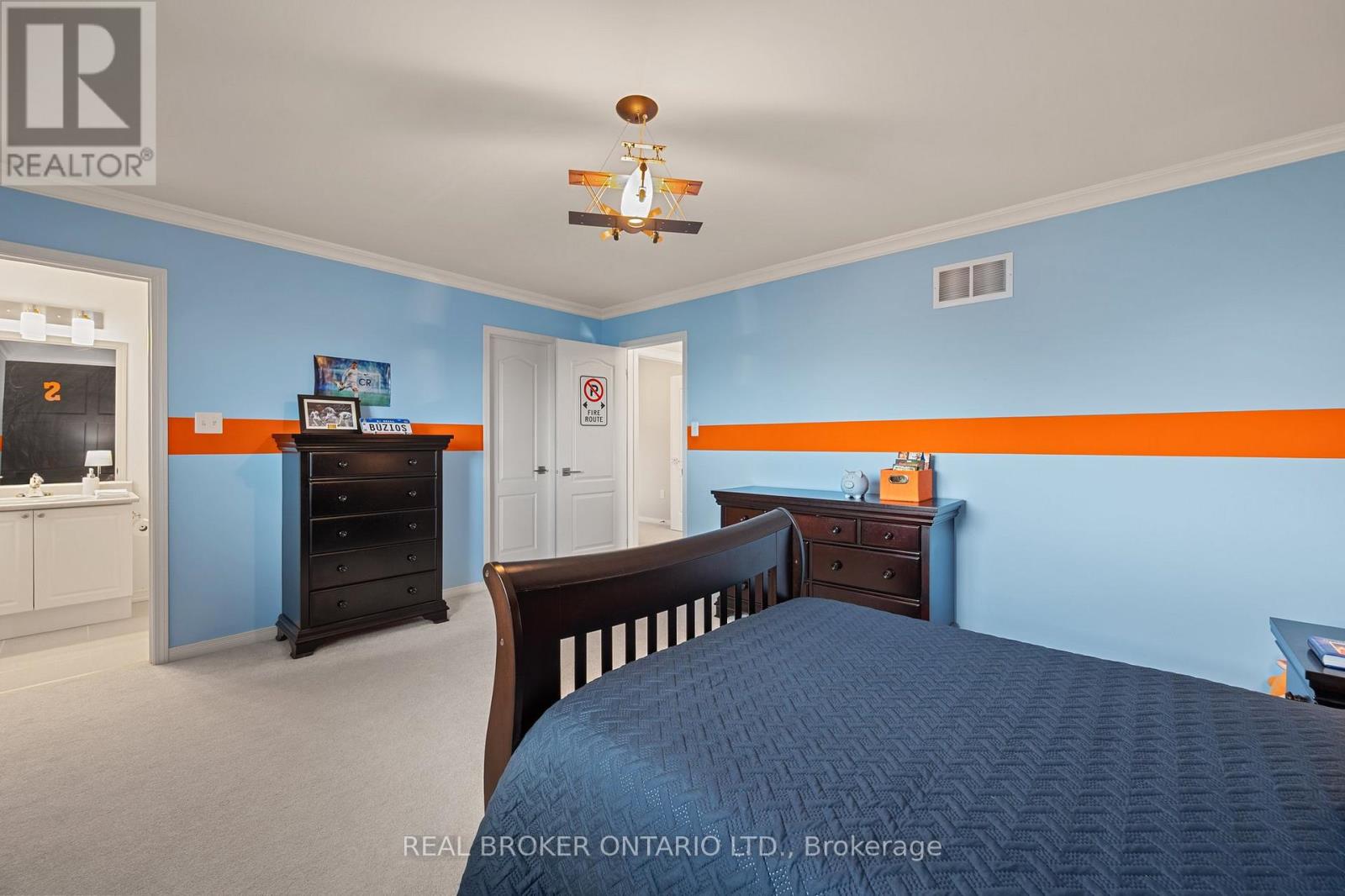 1399 Kellough Street, Innisfil, Ontario  L9S 0H7 - Photo 27 - N12166211