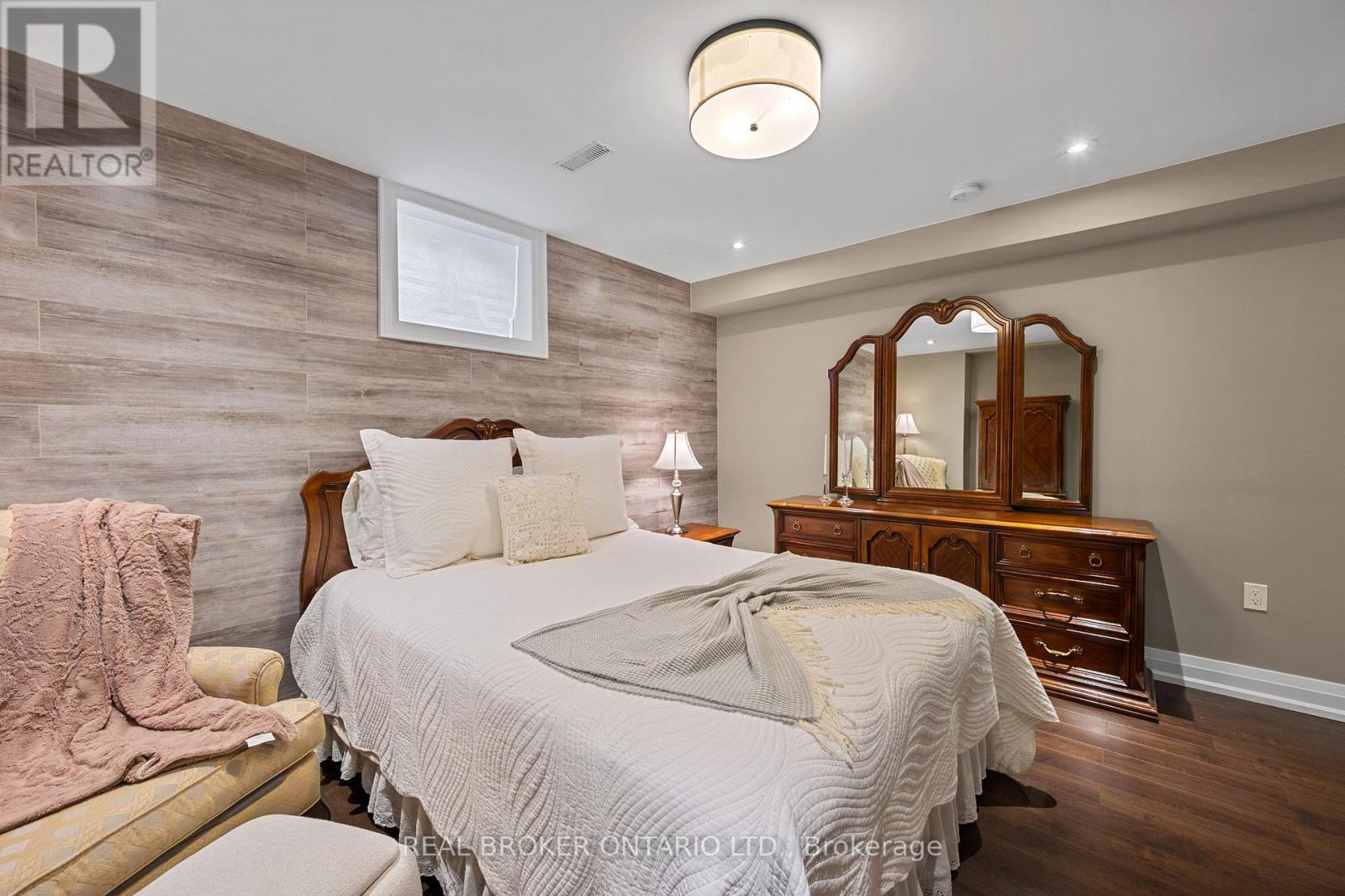 1399 Kellough Street, Innisfil, Ontario  L9S 0H7 - Photo 41 - N12166211