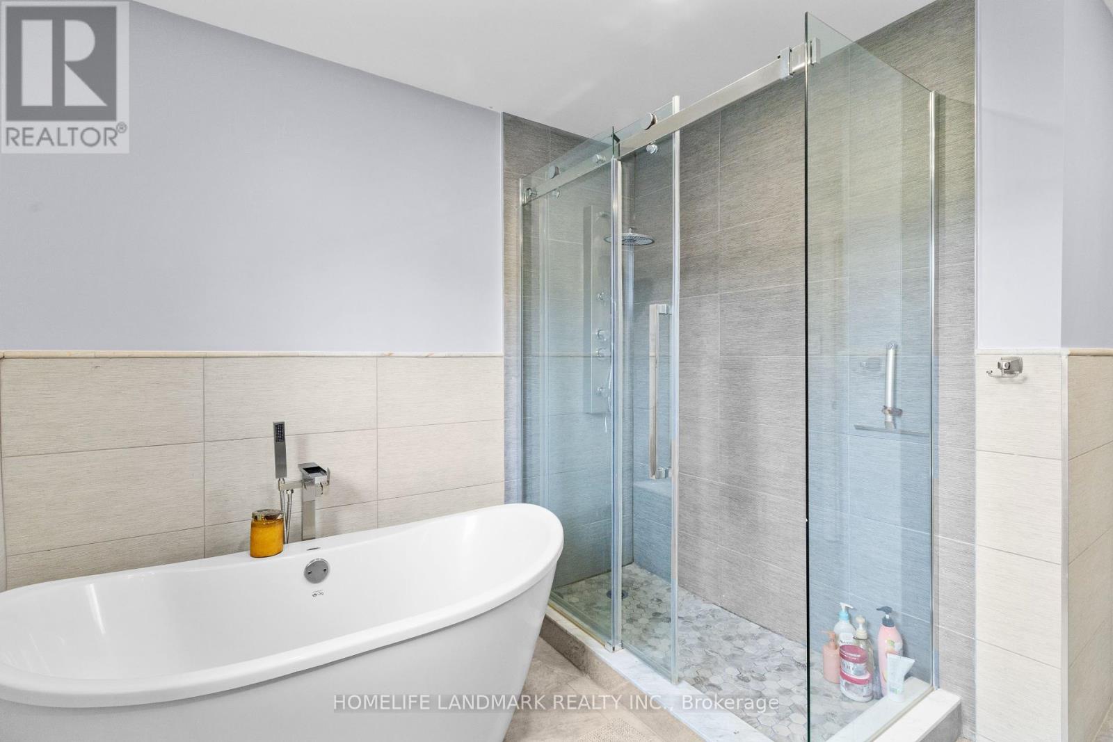 9755 Keele Street, Vaughan, Ontario  L6A 3Y5 - Photo 30 - N12165991