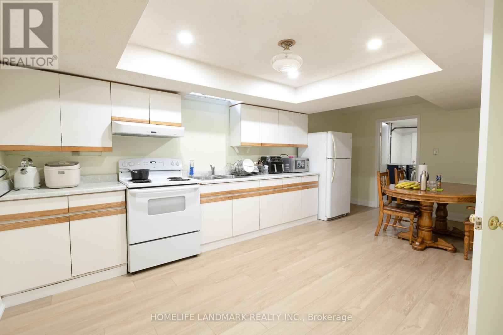 9755 Keele Street, Vaughan, Ontario  L6A 3Y5 - Photo 34 - N12165991