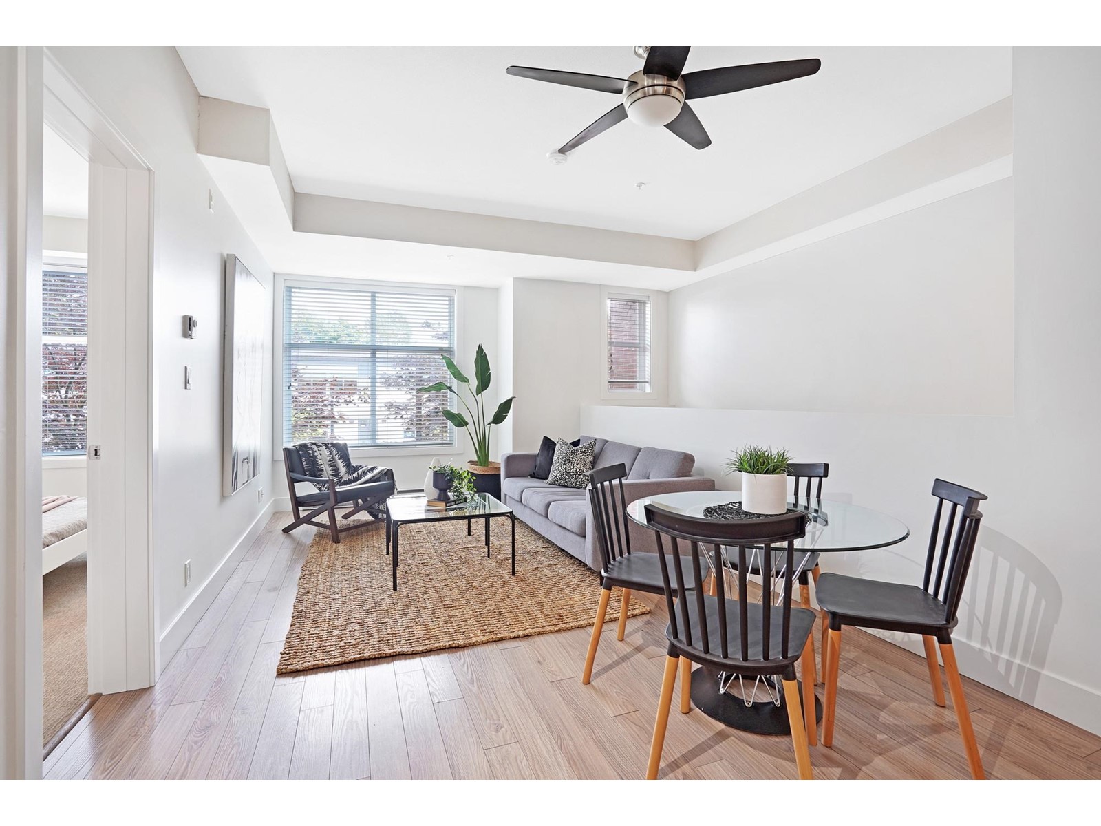 Property at 101 15956 86A AVENUE image 2