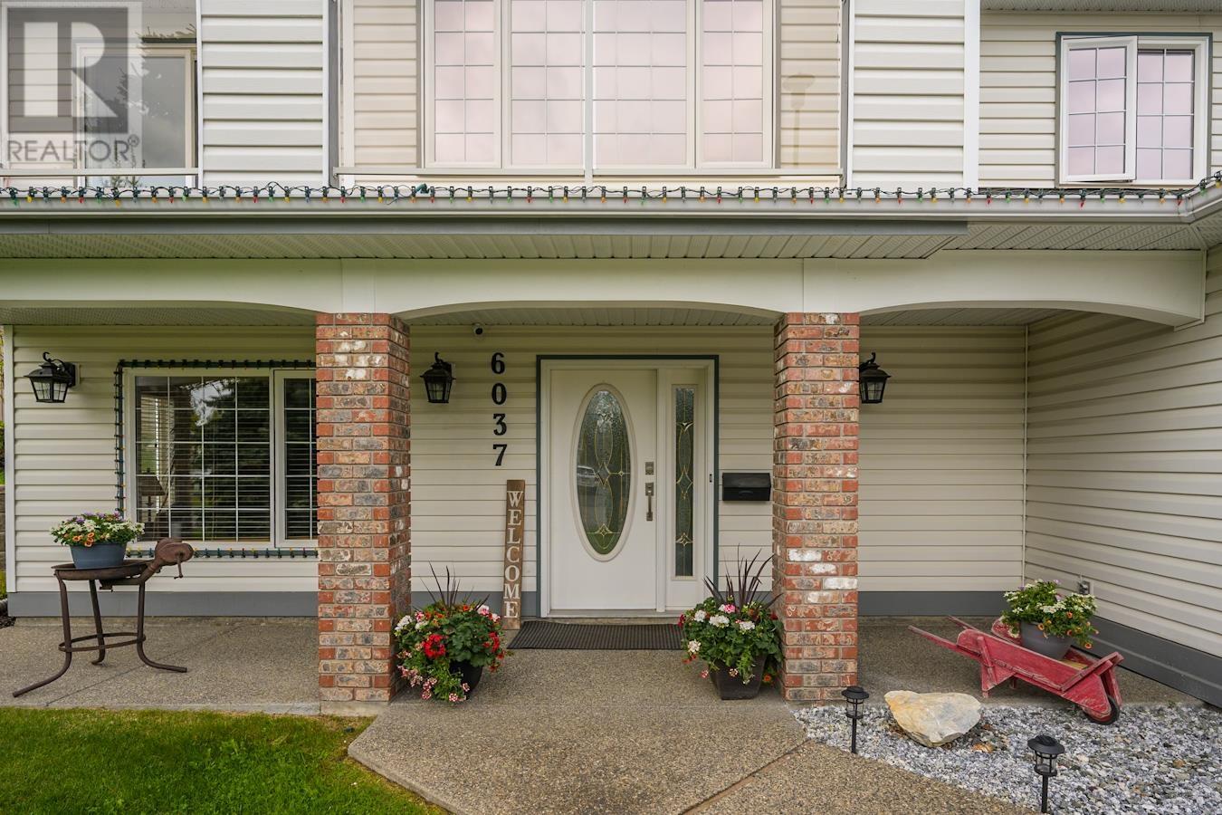 Property at 6037 TEICHMAN CRESCENT image 3