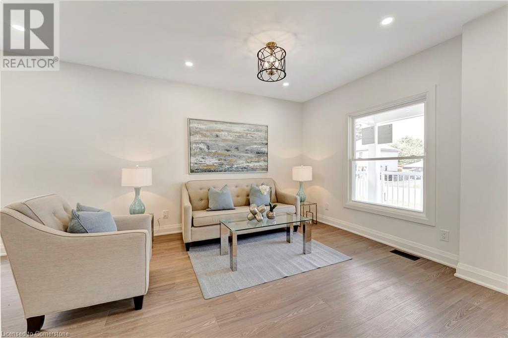 Property at 430 ALDER Street E image 5