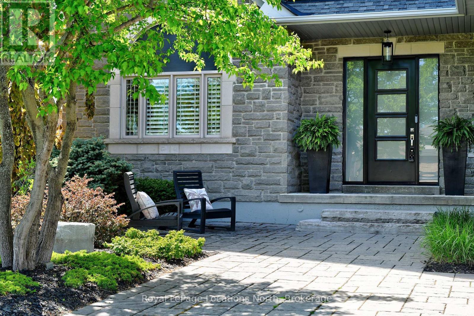 Property at 16 FRANCES DRIVE image 4