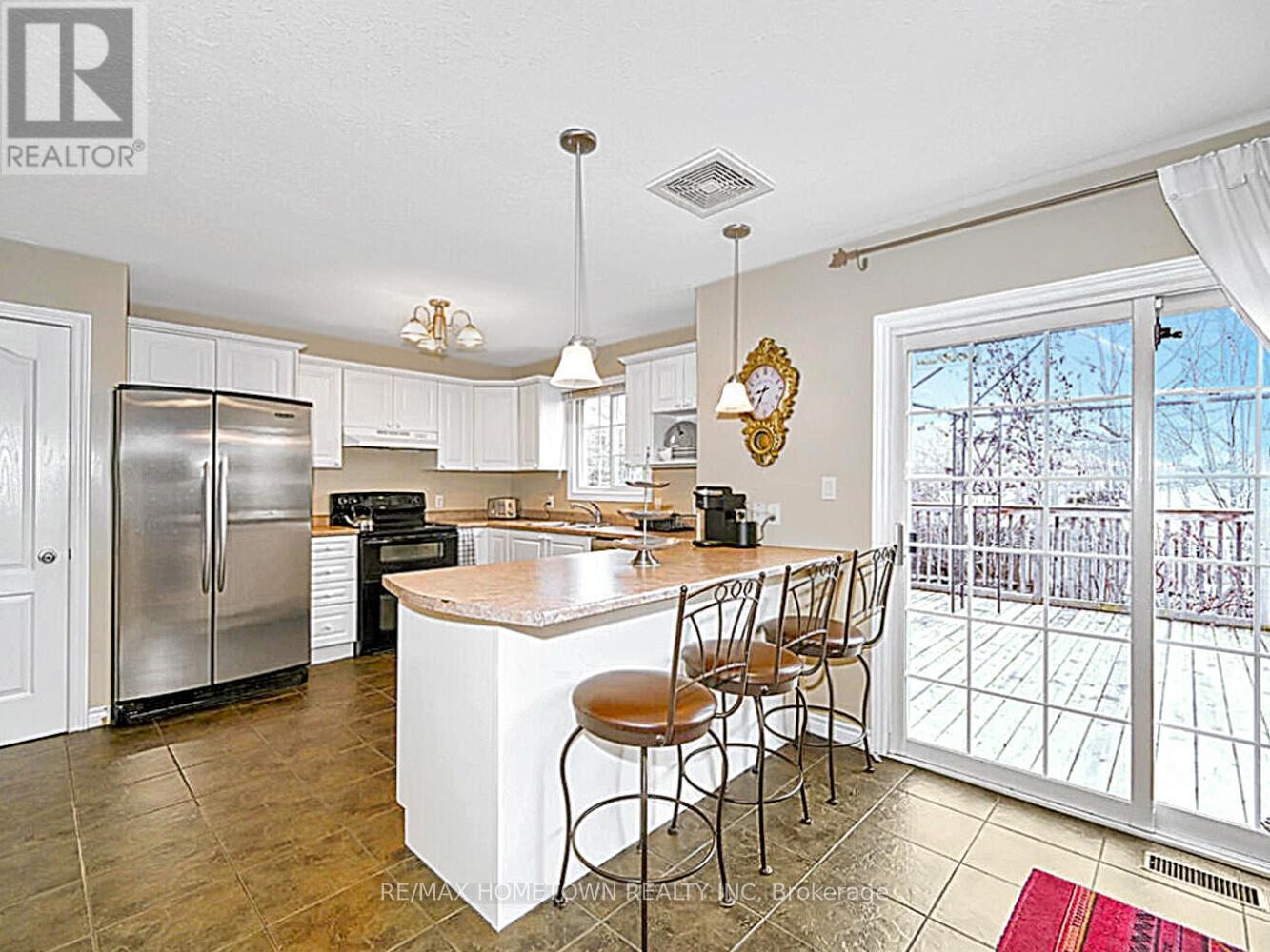 16 Regency Place, Brockville, Ontario  K6V 7M5 - Photo 16 - X12166300