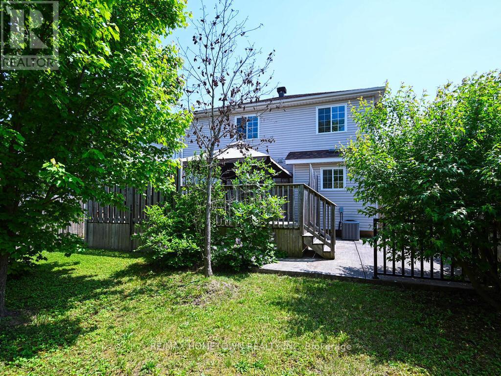 Property at 16 REGENCY PLACE image 5
