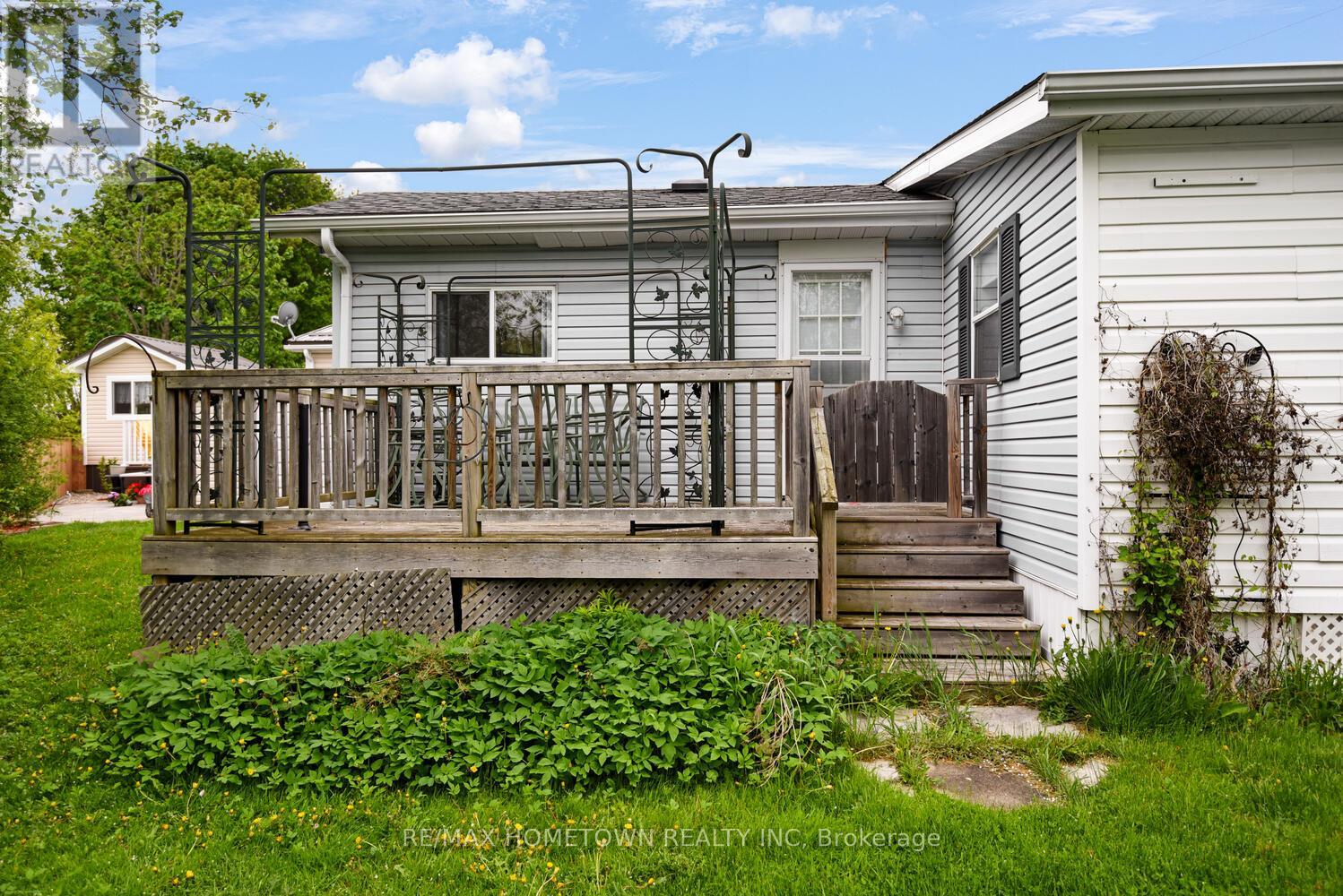 23 - 1871 Oxford Avenue, Elizabethtown-Kitley, Ontario  K6B 7B5 - Photo 19 - X12166418