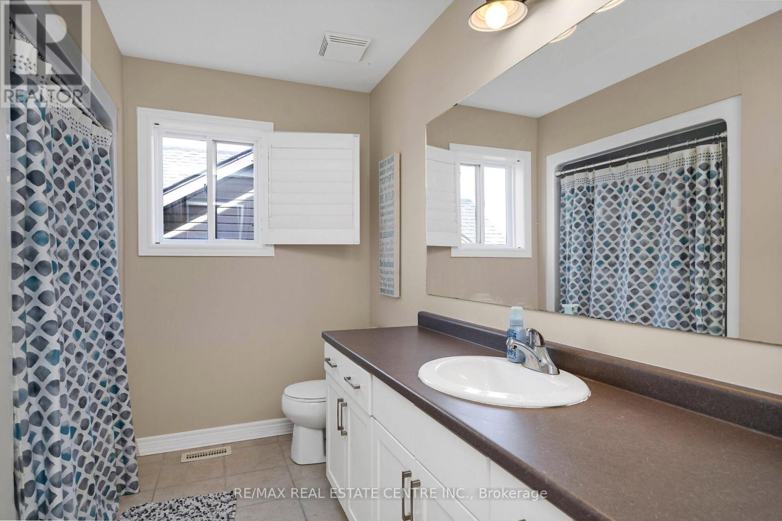 9 Preston Drive E, Orangeville, Ontario  L9W 4K3 - Photo 17 - W12166105