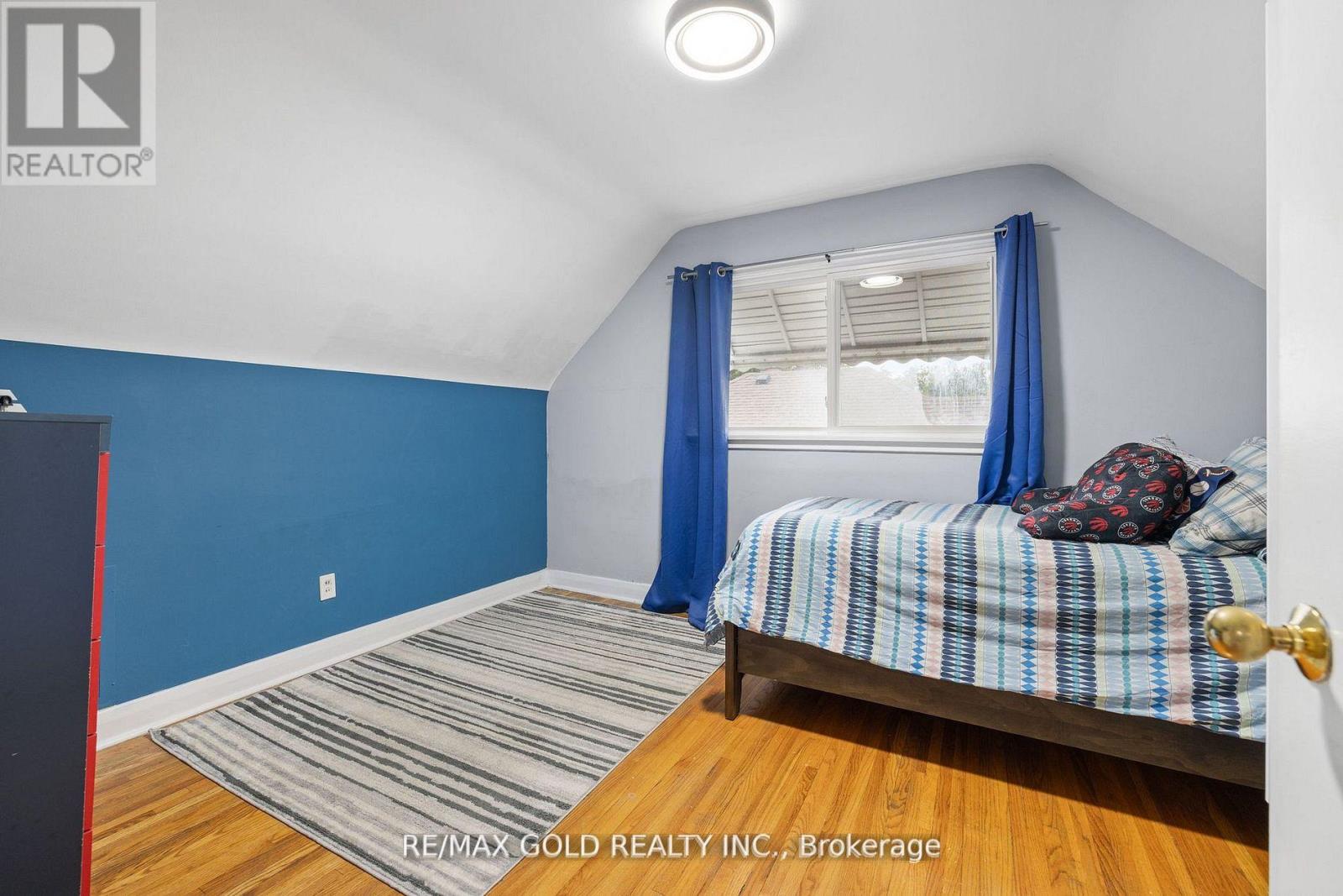 20 Hatfield Crescent, Toronto (Elms-Old Rexdale), Ontario  M9W 3R8 - Photo 15 - W12166156