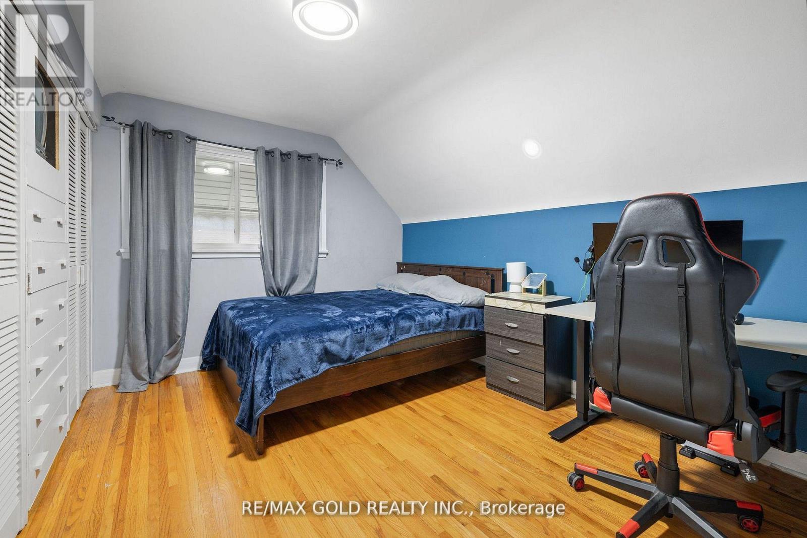 20 Hatfield Crescent, Toronto (Elms-Old Rexdale), Ontario  M9W 3R8 - Photo 17 - W12166156