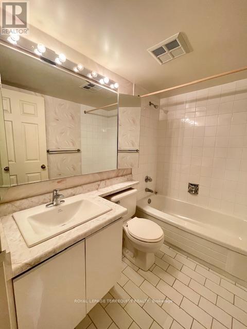 309 - 100 County Court Boulevard, Brampton, Ontario  L6W 3X1 - Photo 30 - W12166169