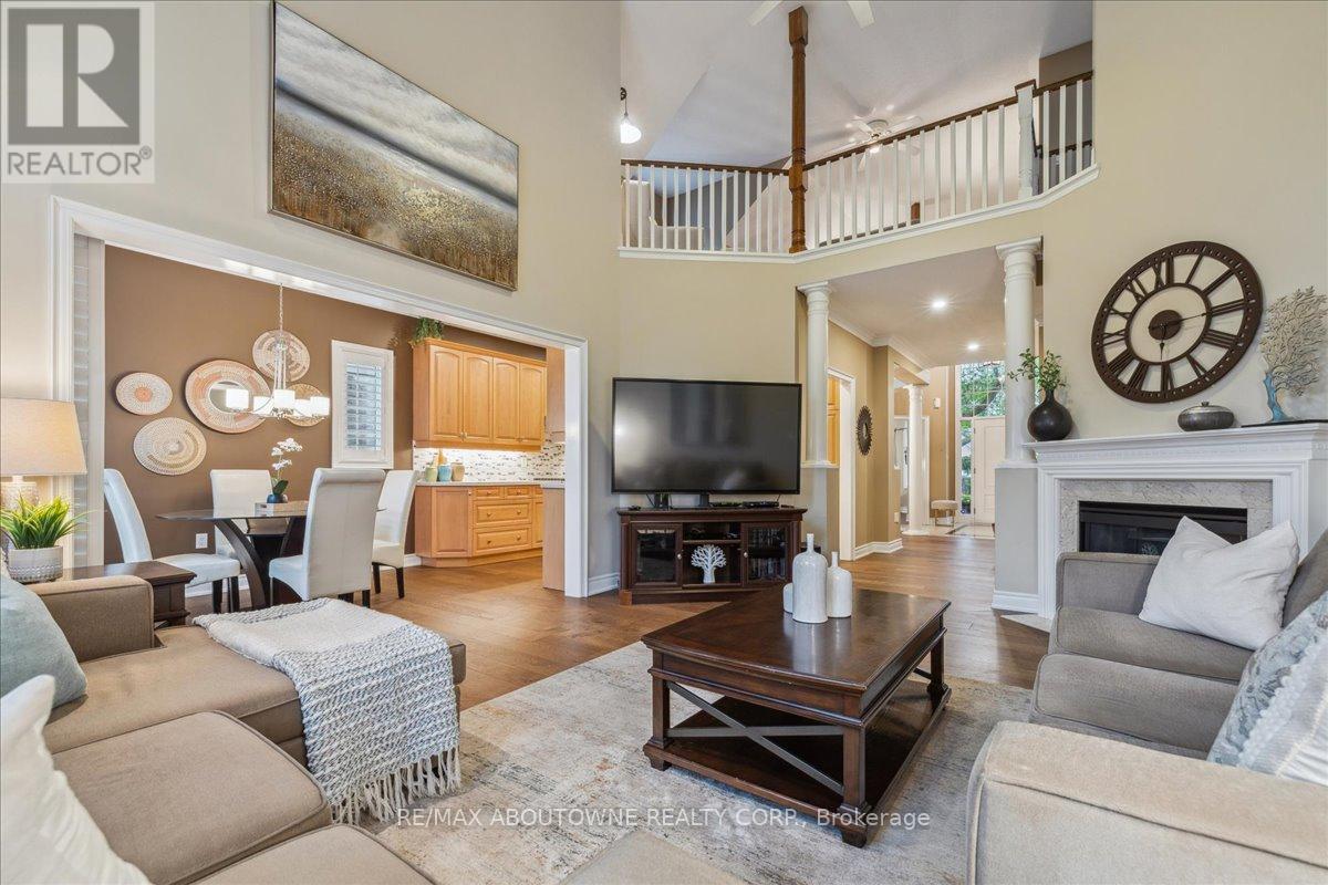2183 Turnberry Drive, Burlington, Ontario  L7M 4P9 - Photo 12 - W12166178