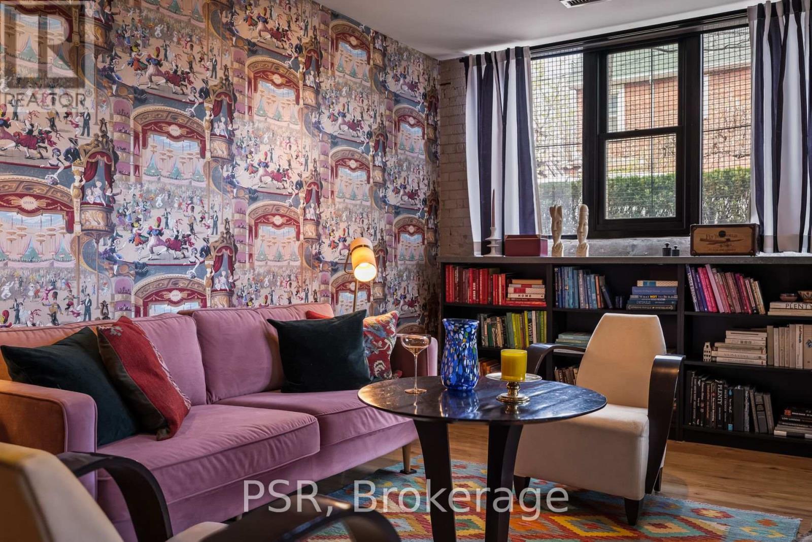 L1 - 1 Columbus Avenue, Toronto, Ontario  M6R 1S1 - Photo 15 - W12166187