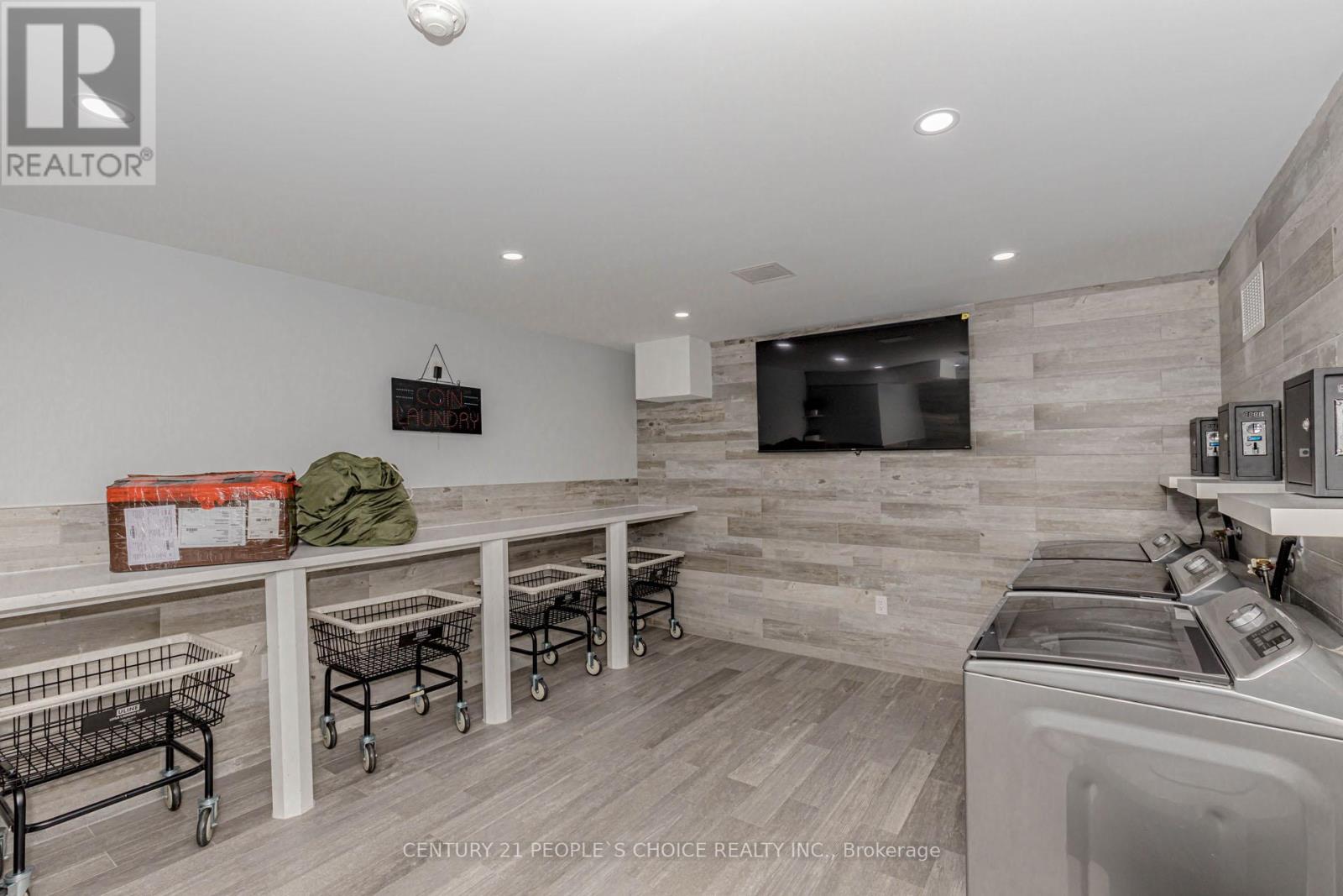 404 - 4 Lisa Street, Brampton, Ontario  L6T 4B6 - Photo 37 - W12166193
