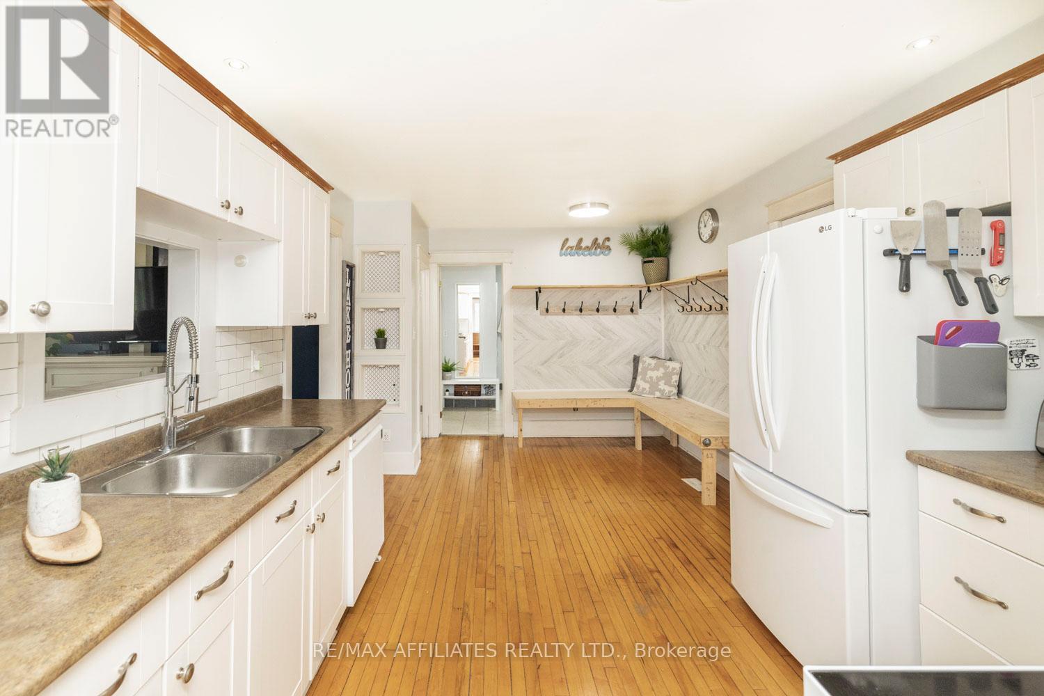 5601 Centennial Lake Road, Greater Madawaska, Ontario  K0J 2R0 - Photo 4 - X12166353