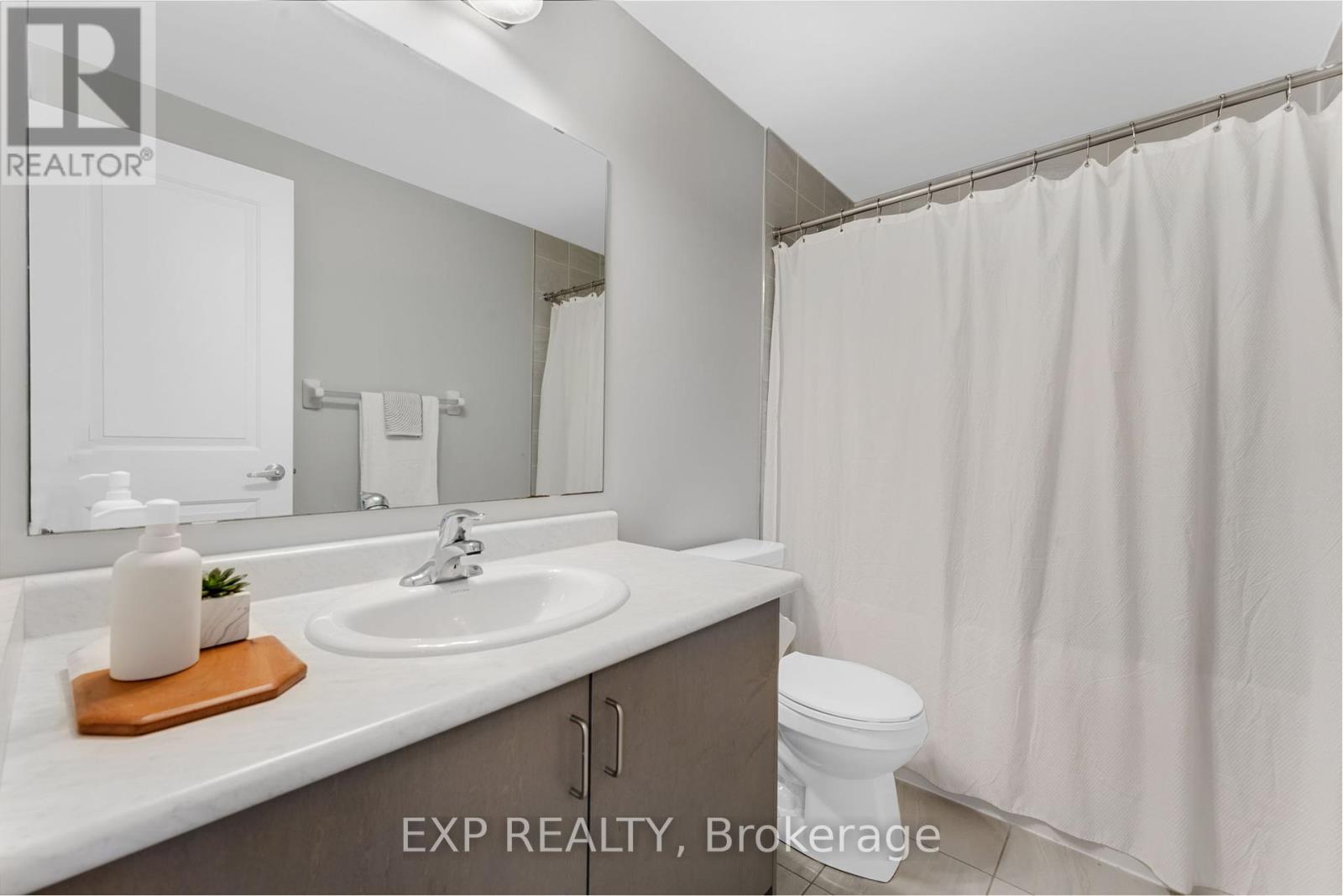 4026 Fracchioni Drive, Lincoln, Ontario  L3J 0R8 - Photo 23 - X12166121