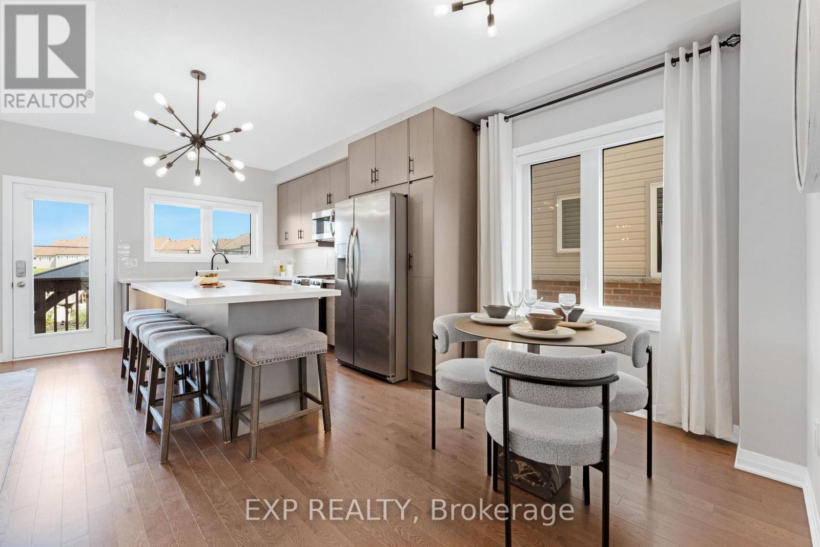 4026 Fracchioni Drive, Lincoln, Ontario  L3J 0R8 - Photo 8 - X12166121