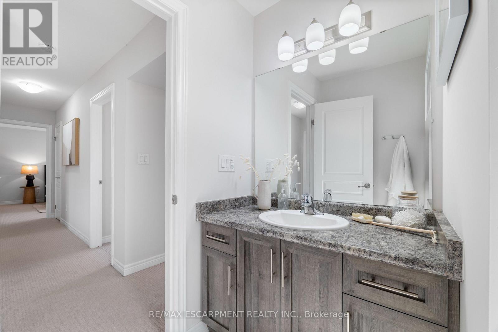 9241 Tallgrass Avenue, Niagara Falls, Ontario  L2G 0Y2 - Photo 21 - X12166181
