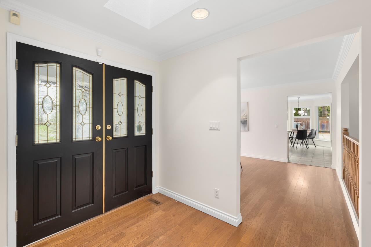 5655 E Kilmore Crescent, Surrey, British Columbia  V3S 7J6 - Photo 3 - R3005469