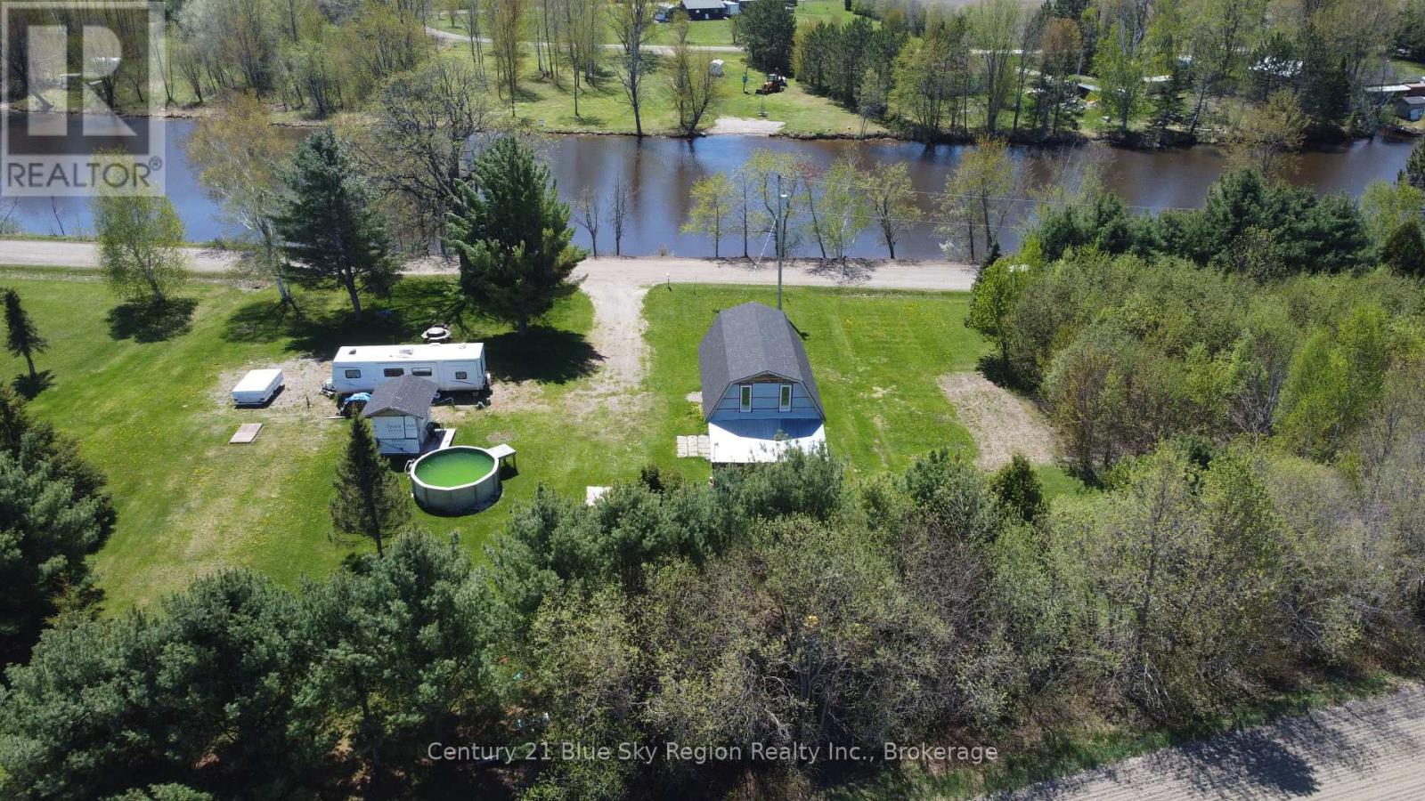 37 Veuve River Road, West Nipissing, Ontario  P0H 2M0 - Photo 3 - X12166301