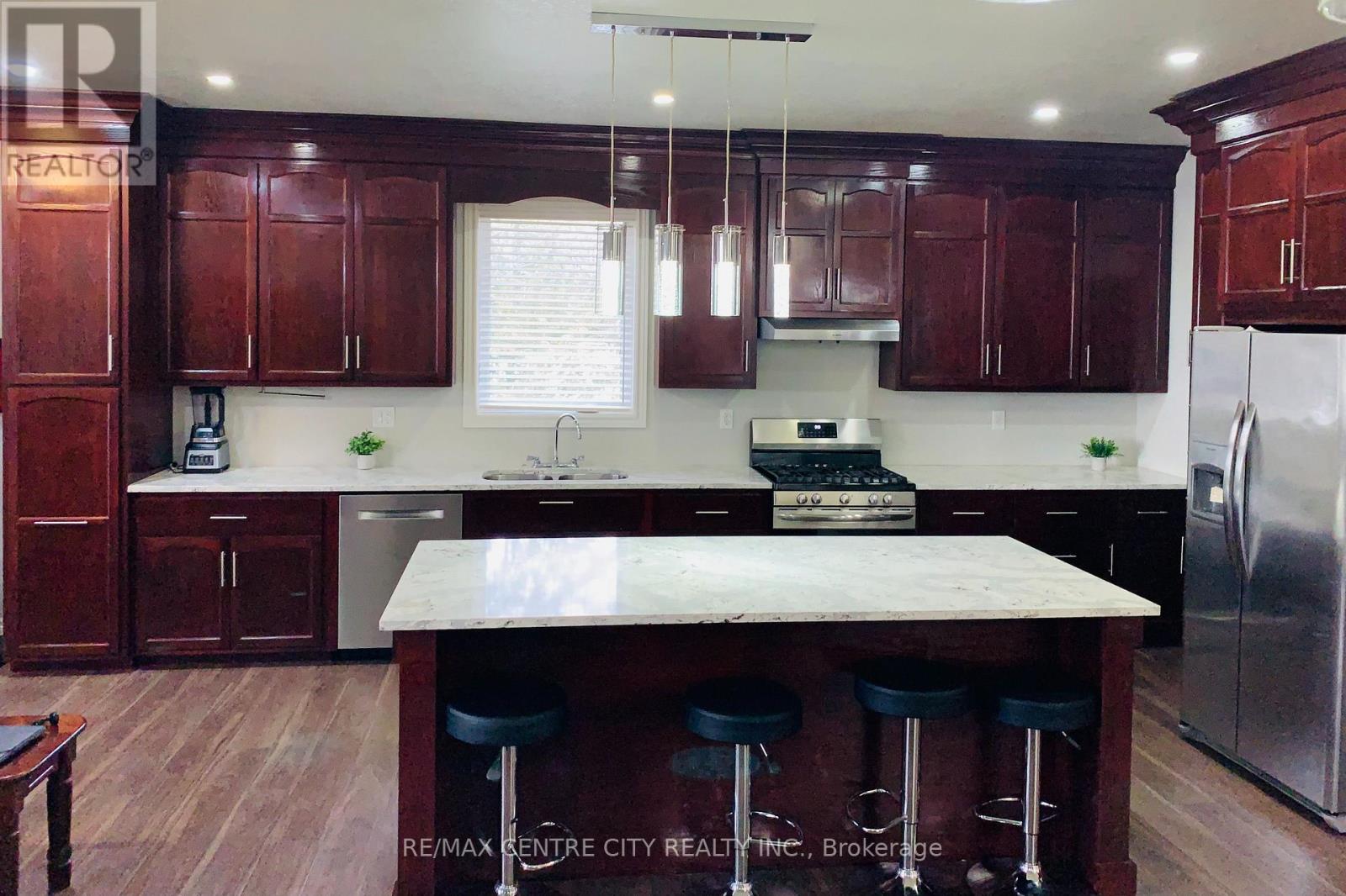 520 Fairground Road W, Norfolk (Fairground), Ontario  N0E 1G0 - Photo 14 - X11985052
