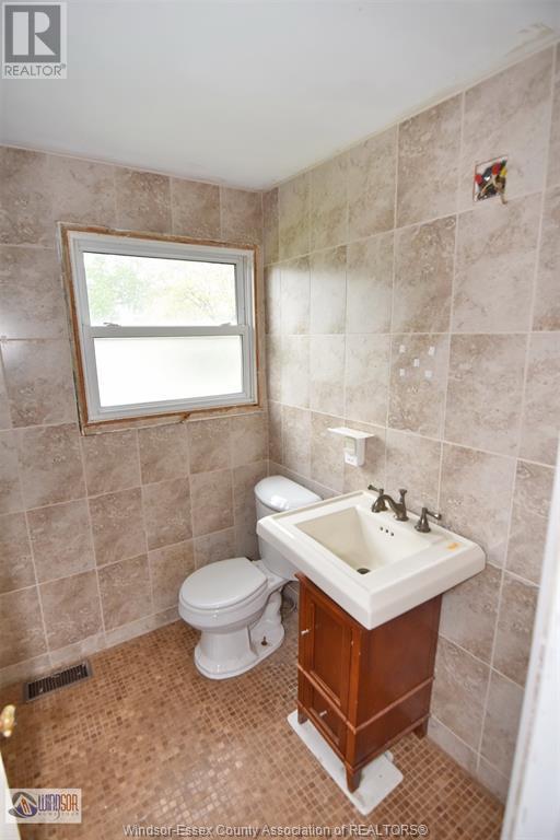 3166 Mark, Windsor, Ontario  N9E 2W8 - Photo 17 - 25012818