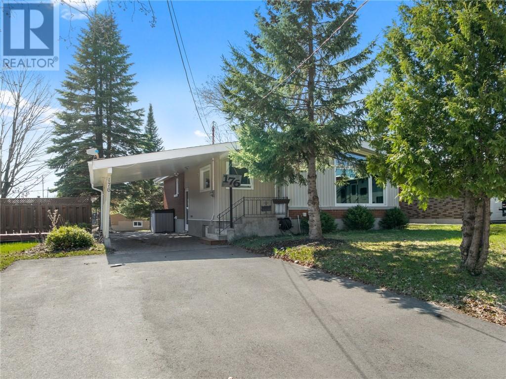 Property at 176 Strathmere Court image 2