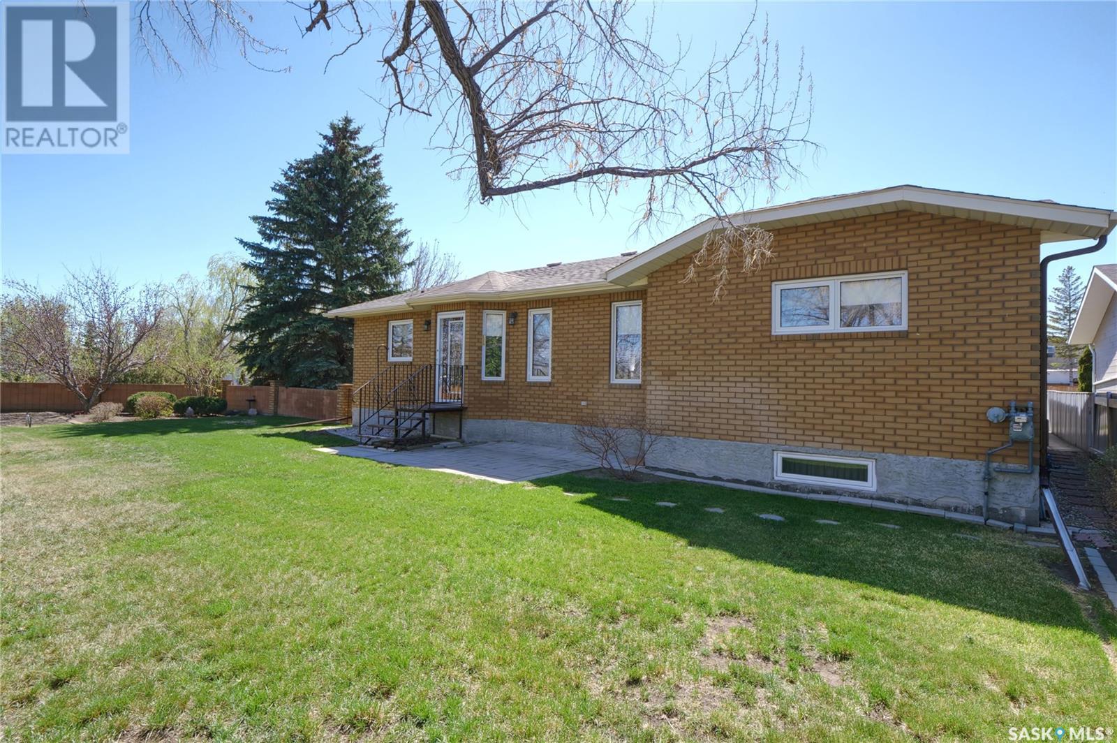 25 Dahlia Crescent, Moose Jaw, Saskatchewan  S6J 1E8 - Photo 38 - SK006462