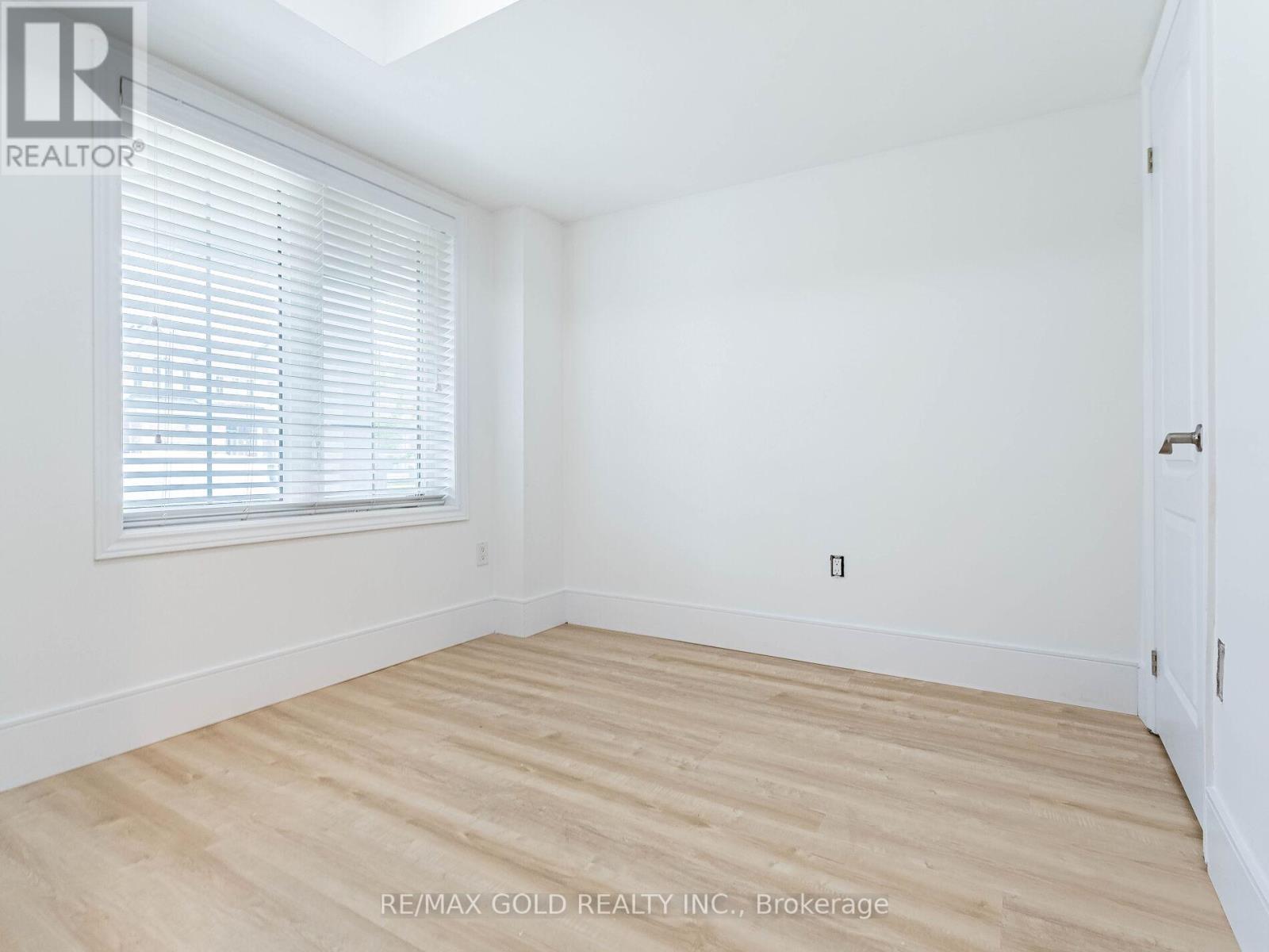 436 Linden Drive, Cambridge, Ontario  N3H 0C6 - Photo 6 - X12162217