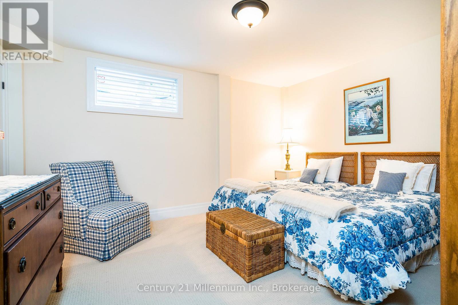 120 Rankins Crescent, Blue Mountains, Ontario  N0H 2P0 - Photo 28 - X12165124