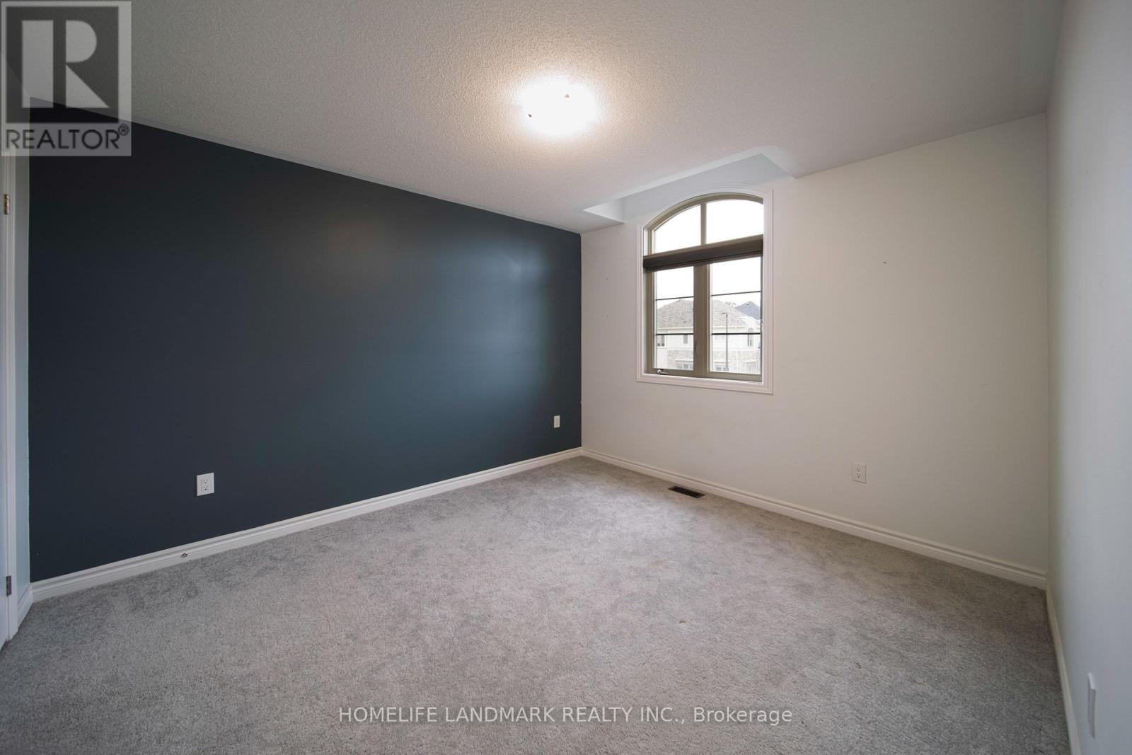 224 Danny Wheeler Boulevard, Georgina, Ontario  L4P 0J8 - Photo 20 - N12144735