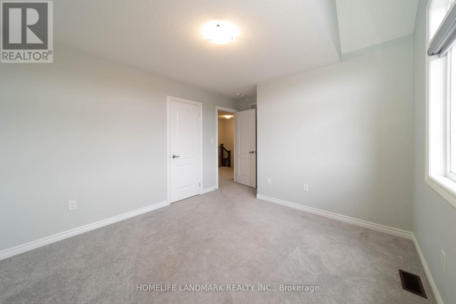 224 Danny Wheeler Boulevard, Georgina, Ontario  L4P 0J8 - Photo 24 - N12144735