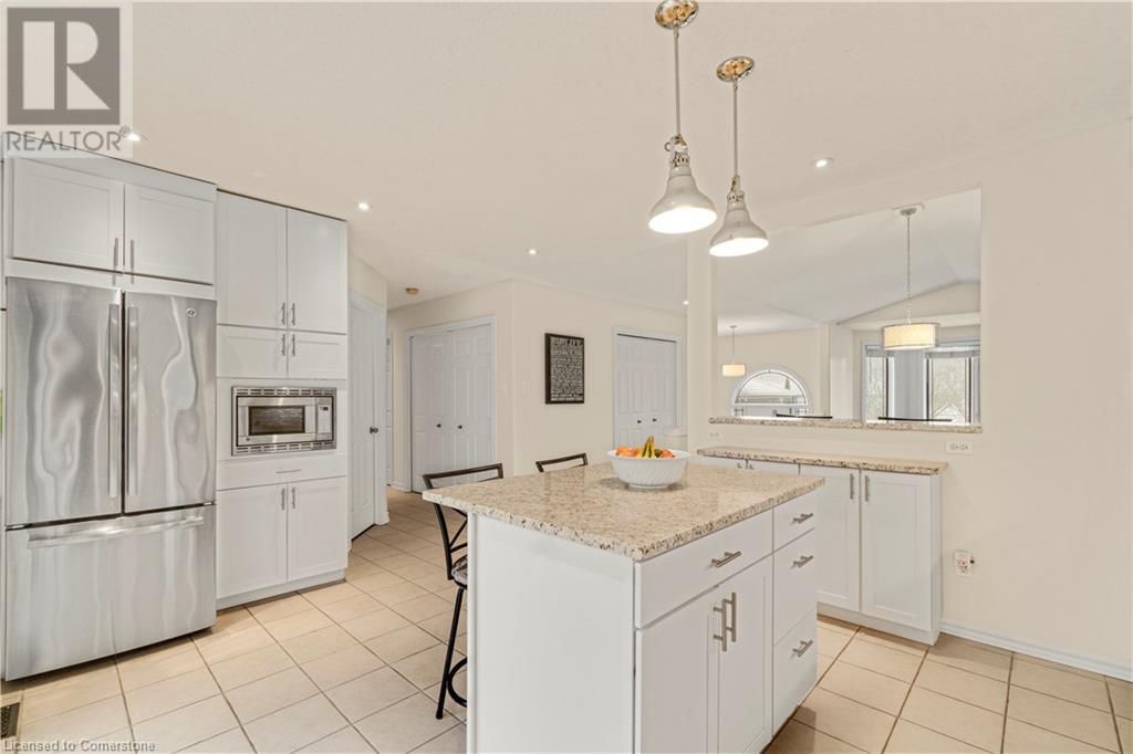 12 Jo Whitney Court, Brantford, Ontario  N3T 6N9 - Photo 13 - 40732619