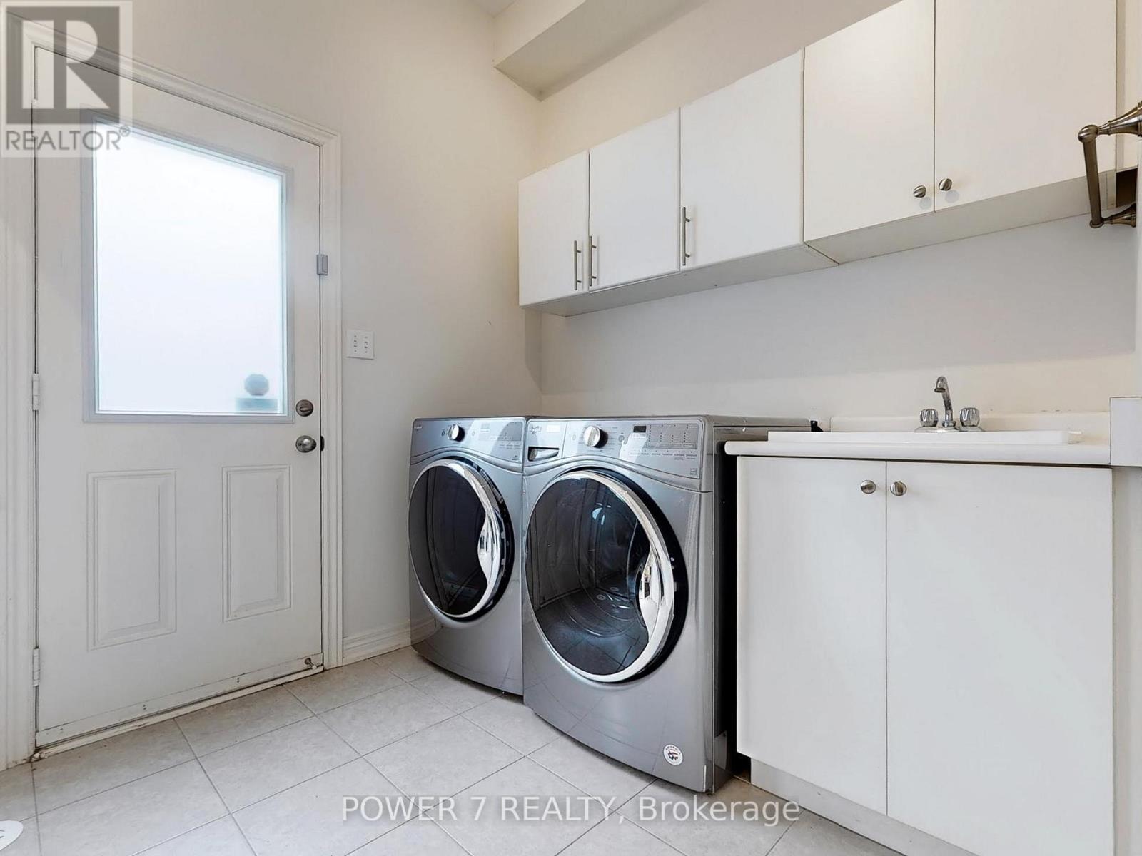 Property at 19 SPIV GROVE WAY image 5