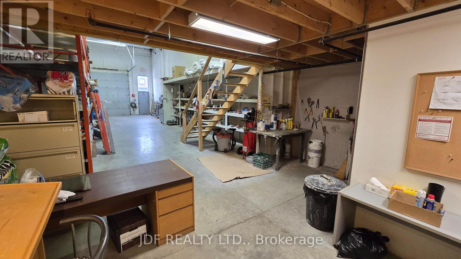 15 - 665 Millway Avenue, Vaughan, Ontario  L4K 3T8 - Photo 9 - N12166278