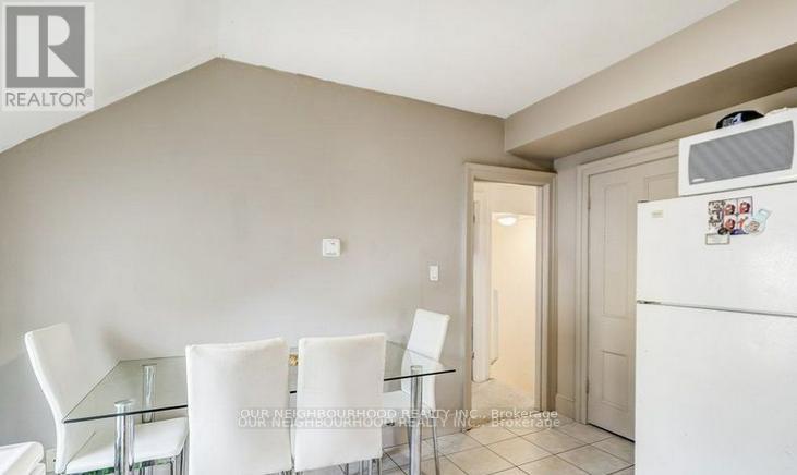 81 Wellington Street E, Aurora, Ontario  L4G 1H7 - Photo 28 - N12166280