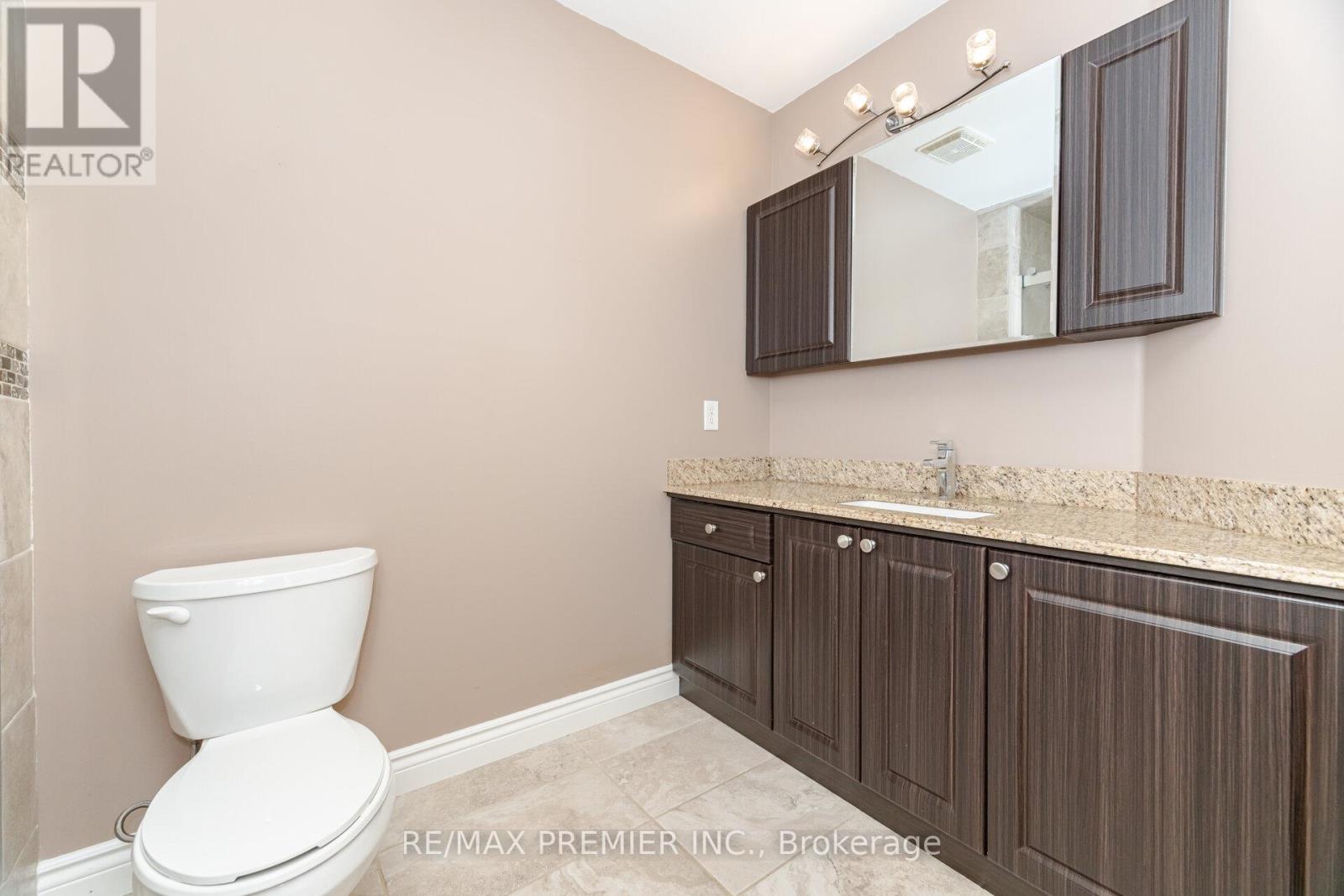 1 Crown Crescent, Vaughan, Ontario  L4H 1S5 - Photo 29 - N12166393